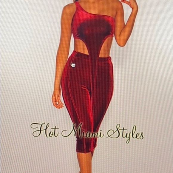 Royal Blue One Shoulder Capri 2 piece set. - Picture 3 of 3